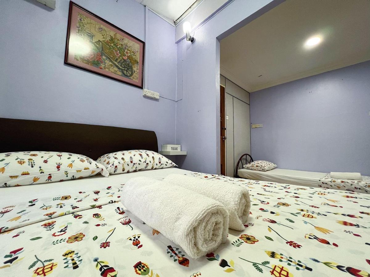 Merdeka Guest House 2 Кучинг Экстерьер фото