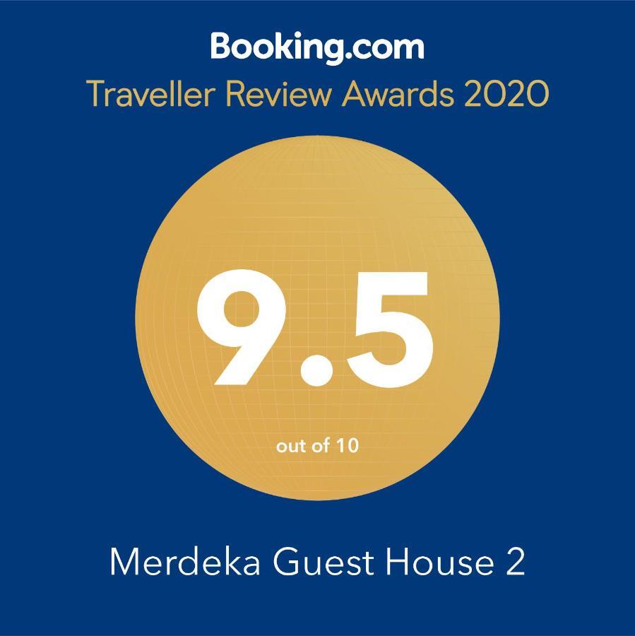 Merdeka Guest House 2 Кучинг Экстерьер фото
